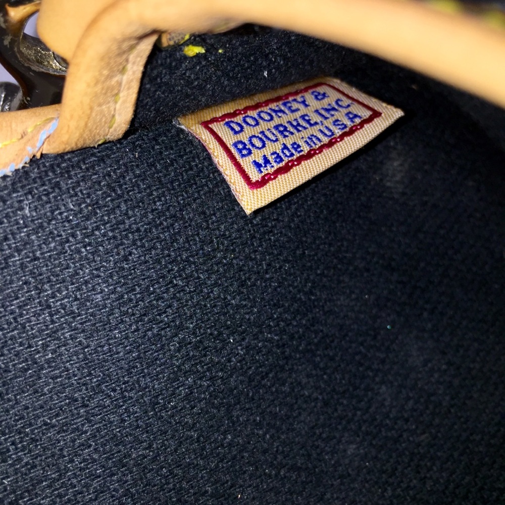 Dooney and Bourke Wristlet - Picture 7 of 8